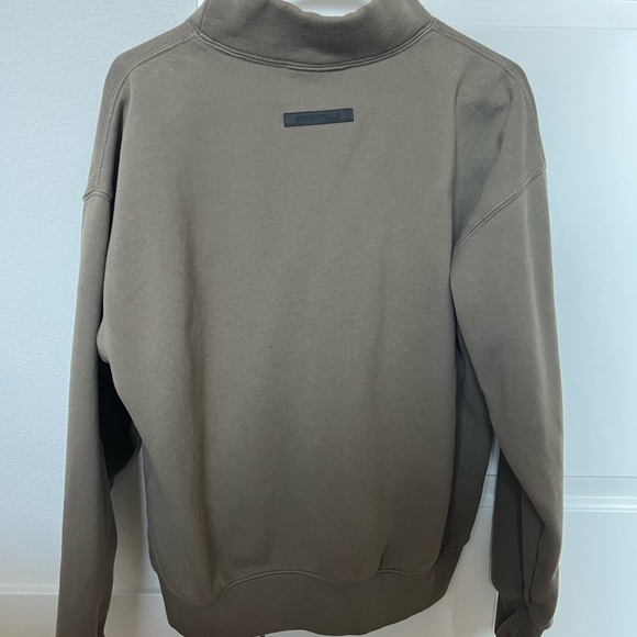 ESSENTIALS Taupe Mock Neck Pullover (XXS) - Picture 7 of 8